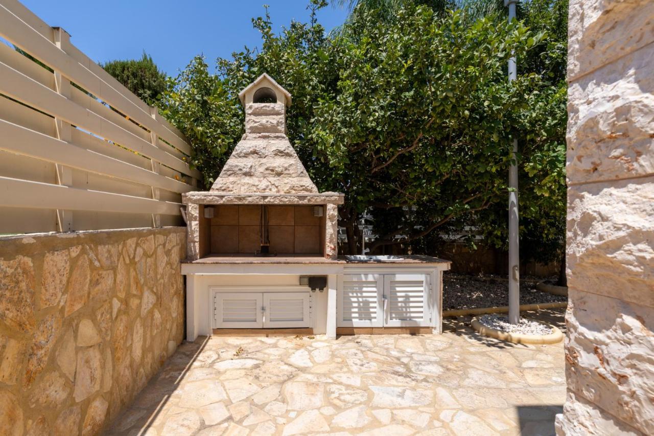 Lime 3-Bedroom Villa In Protaras Exterior foto